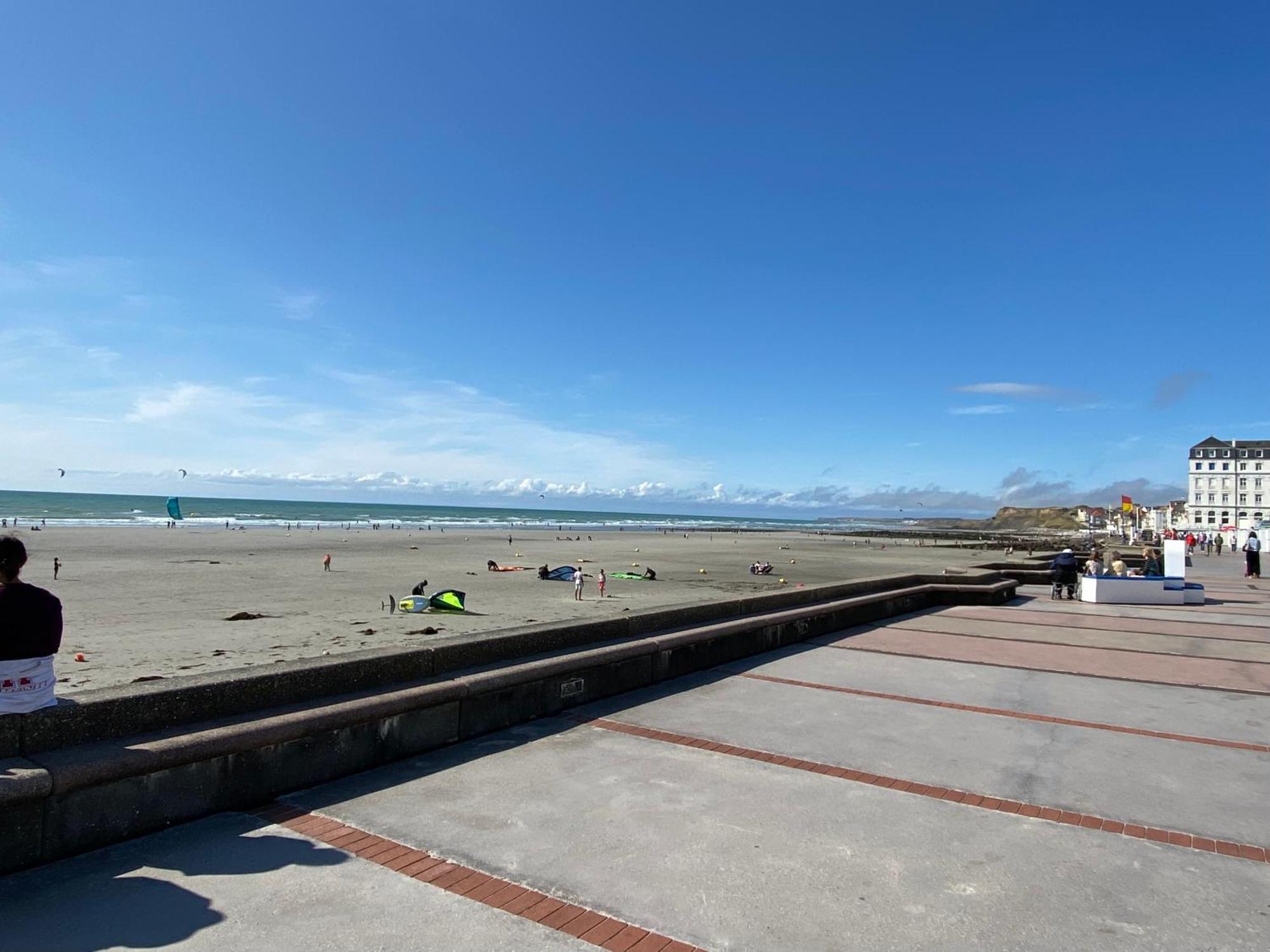 Brise De Mer Sur La Naturelle, Studio A Wimereux , Parking Exterior photo